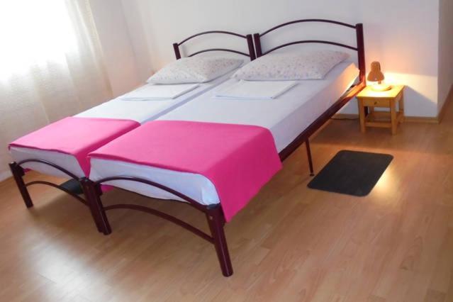 Lucia Hotel Senj  Eksteriør billede