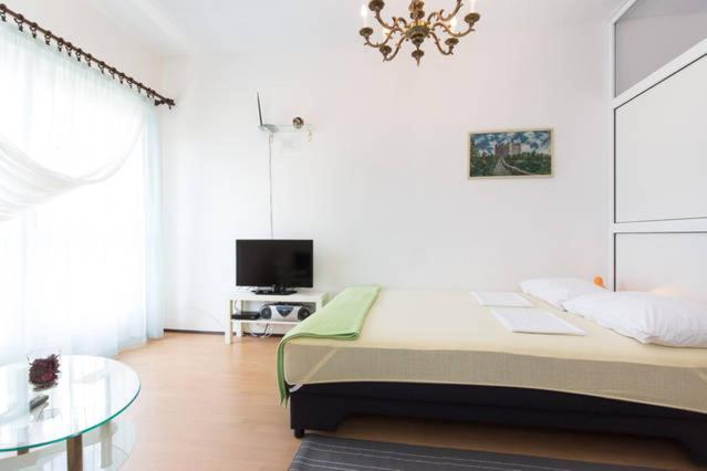 Lucia Hotel Senj  Eksteriør billede